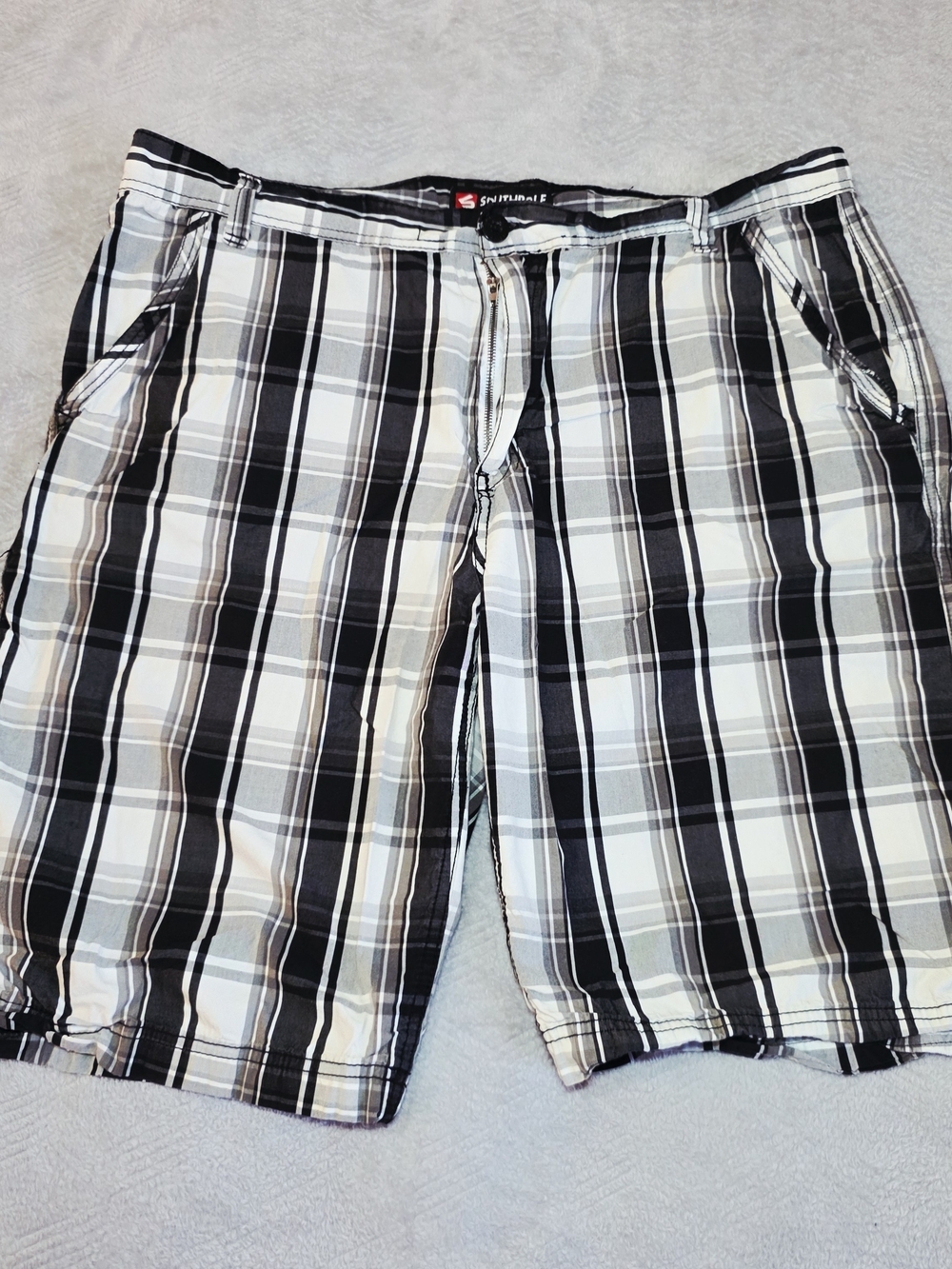 Southpole Plaid Shorts Men's Size 38